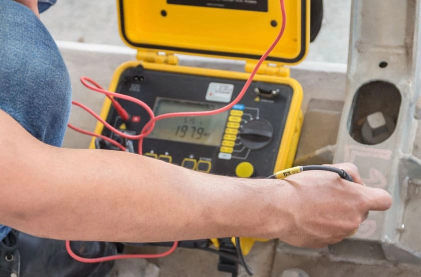 Medici贸n de Puesta a Tierra